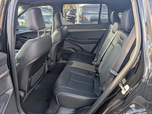 New 2025 Jeep Wagoneer S Limited w/ Comfort Package image 9