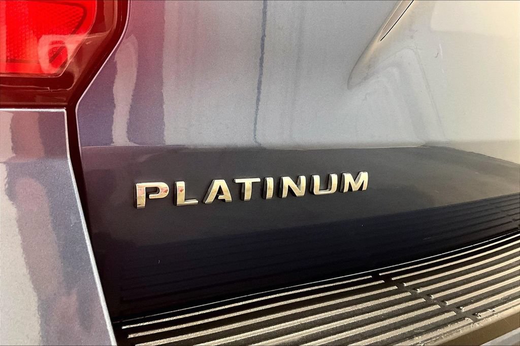 Used 2020 Ford Expedition Max Platinum AWD/4WD image 24
