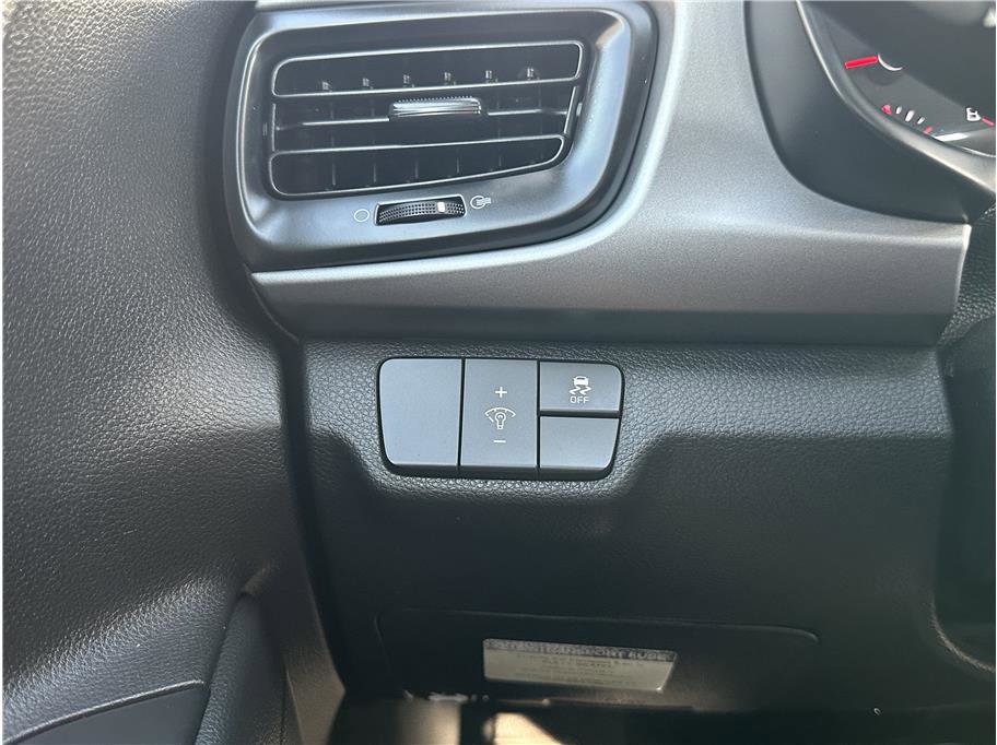 Used 2022 Kia Rio S image 26