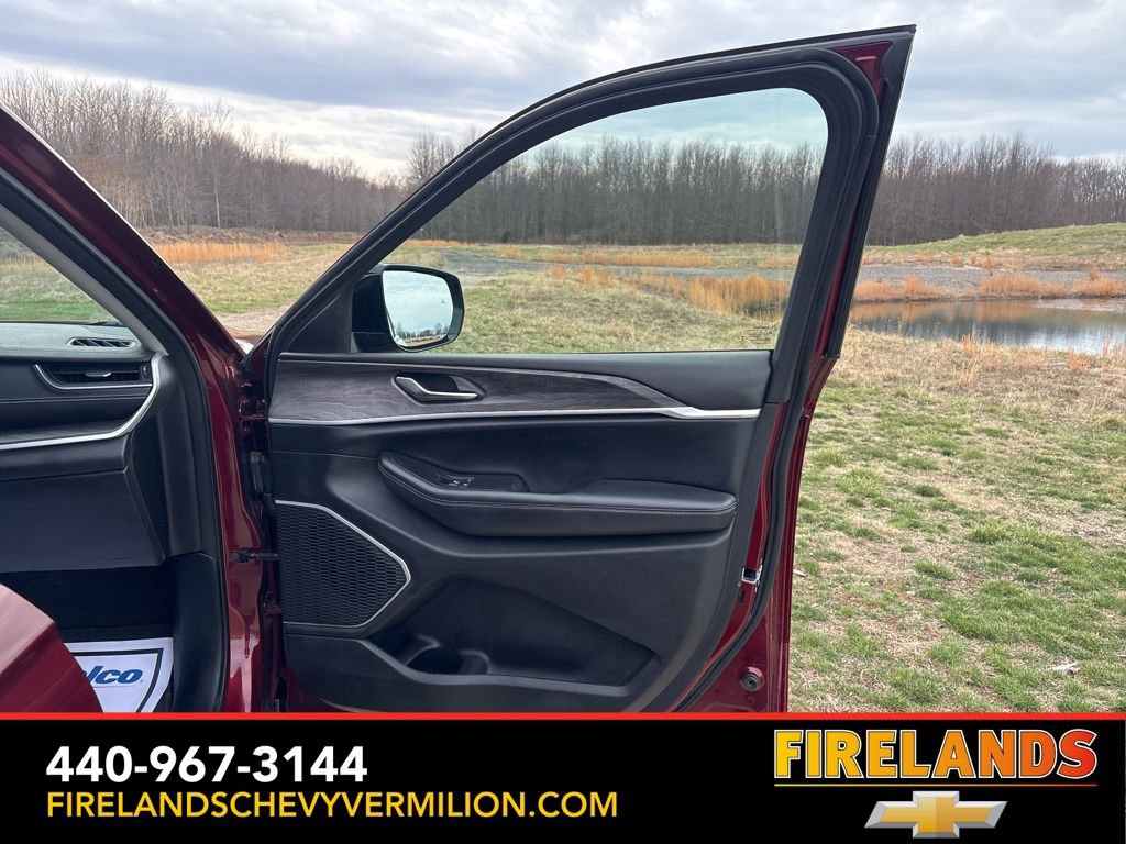 Used 2021 Jeep Grand Cherokee L Limited image 27