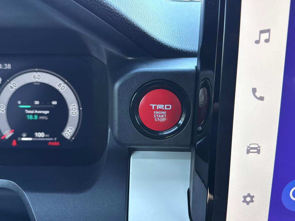 Used 2024 Toyota Tacoma TRD Off-Road image 13