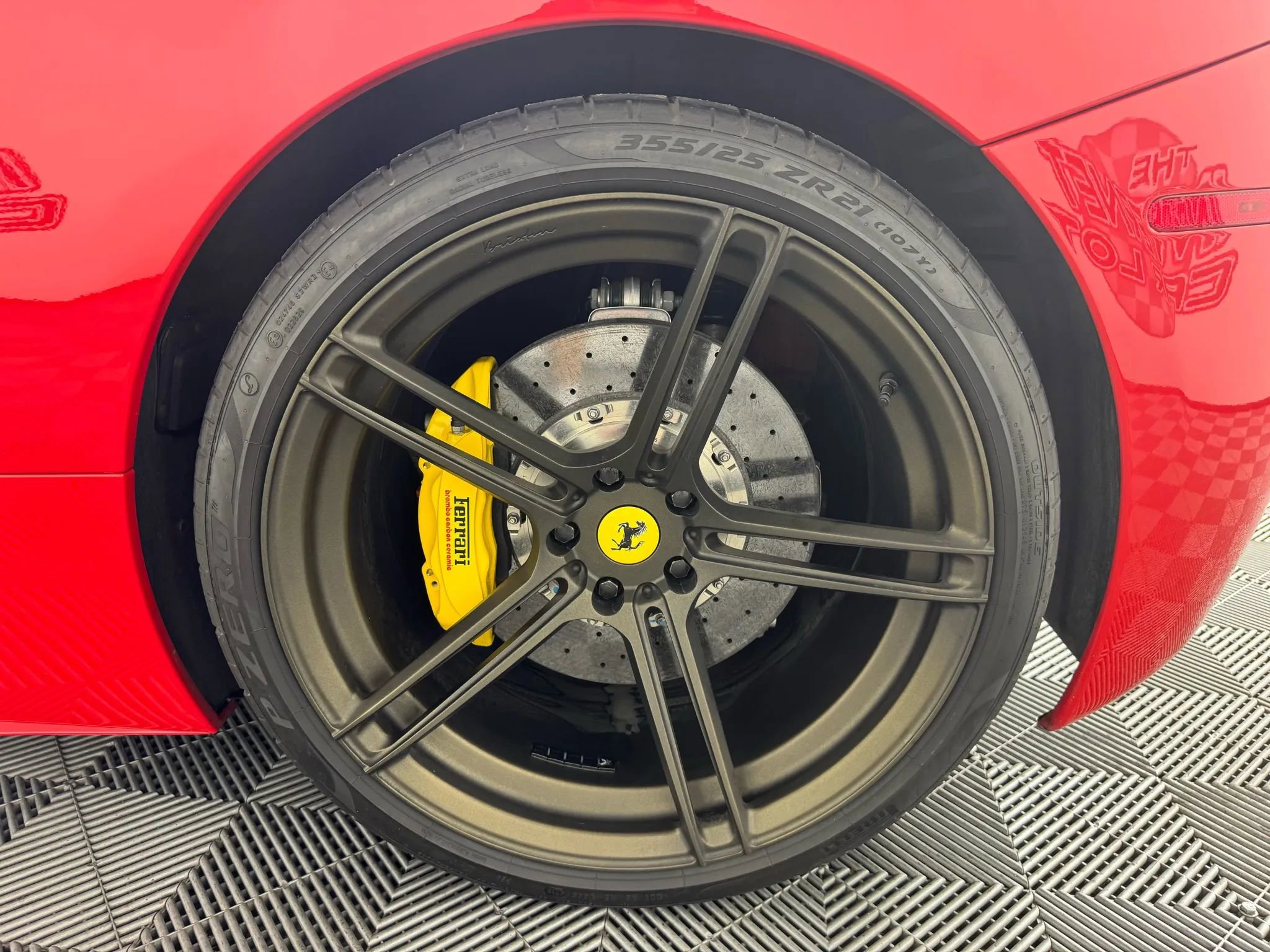 Used 2013 Ferrari 458 Italia Coupe image 37