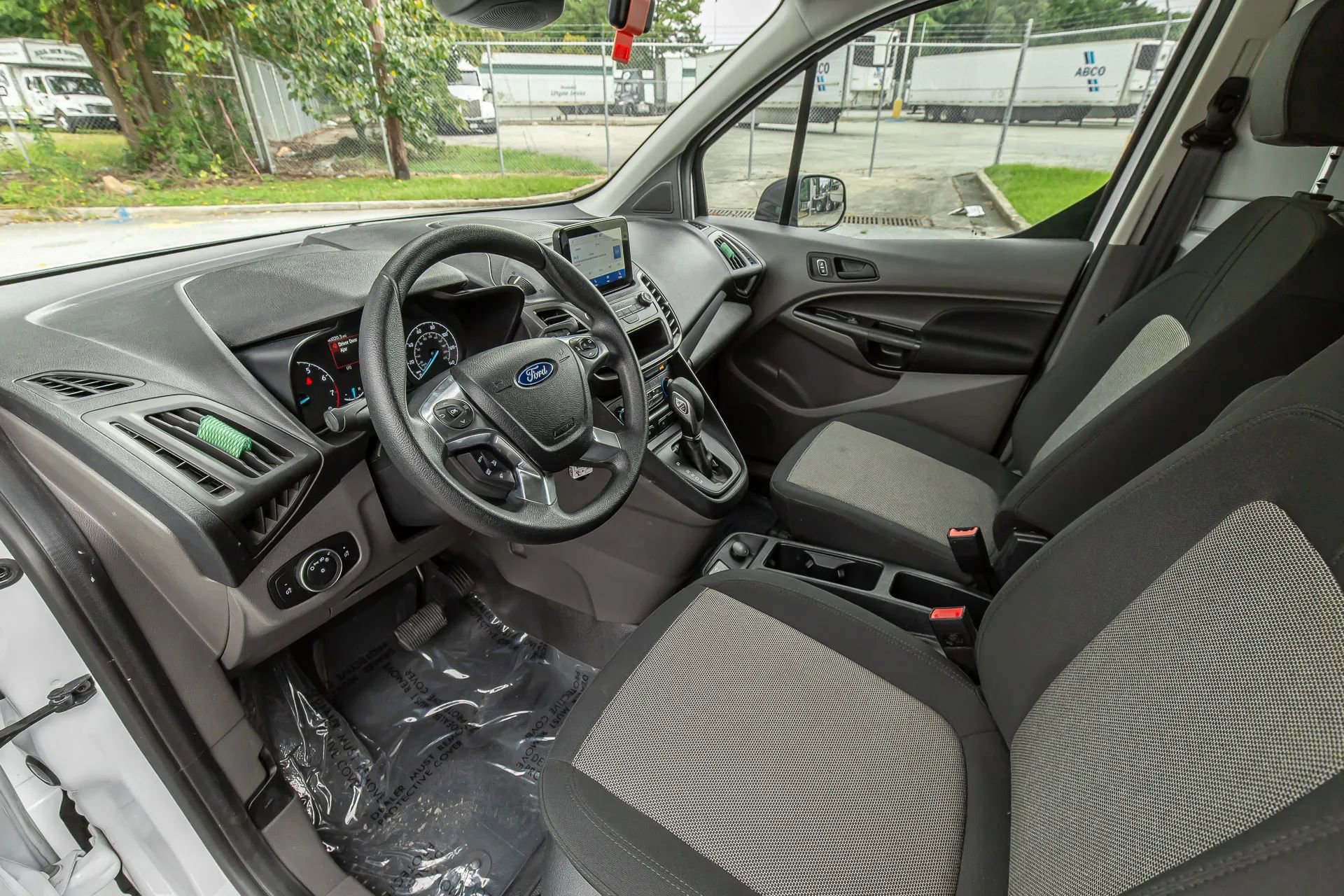 Used 2023 Ford Transit Connect XL image 17
