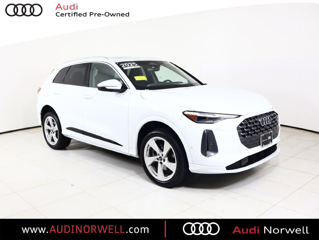 Certified 2025 Audi Q5 Premium w/ Premium Plus