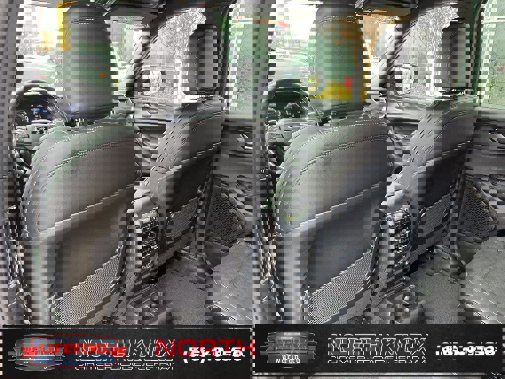 New 2025 Jeep Grand Cherokee L Altitude image 19