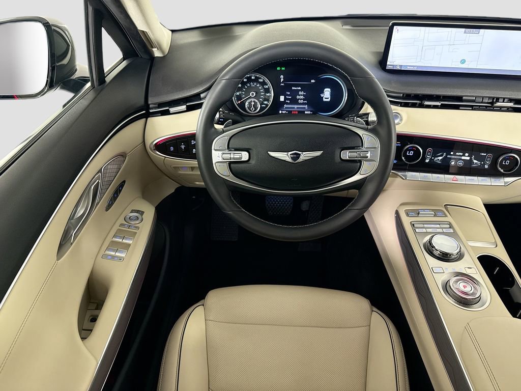 Used 2025 Genesis GV70 2.5T w/ Advanced Package AWD/4WD image 10
