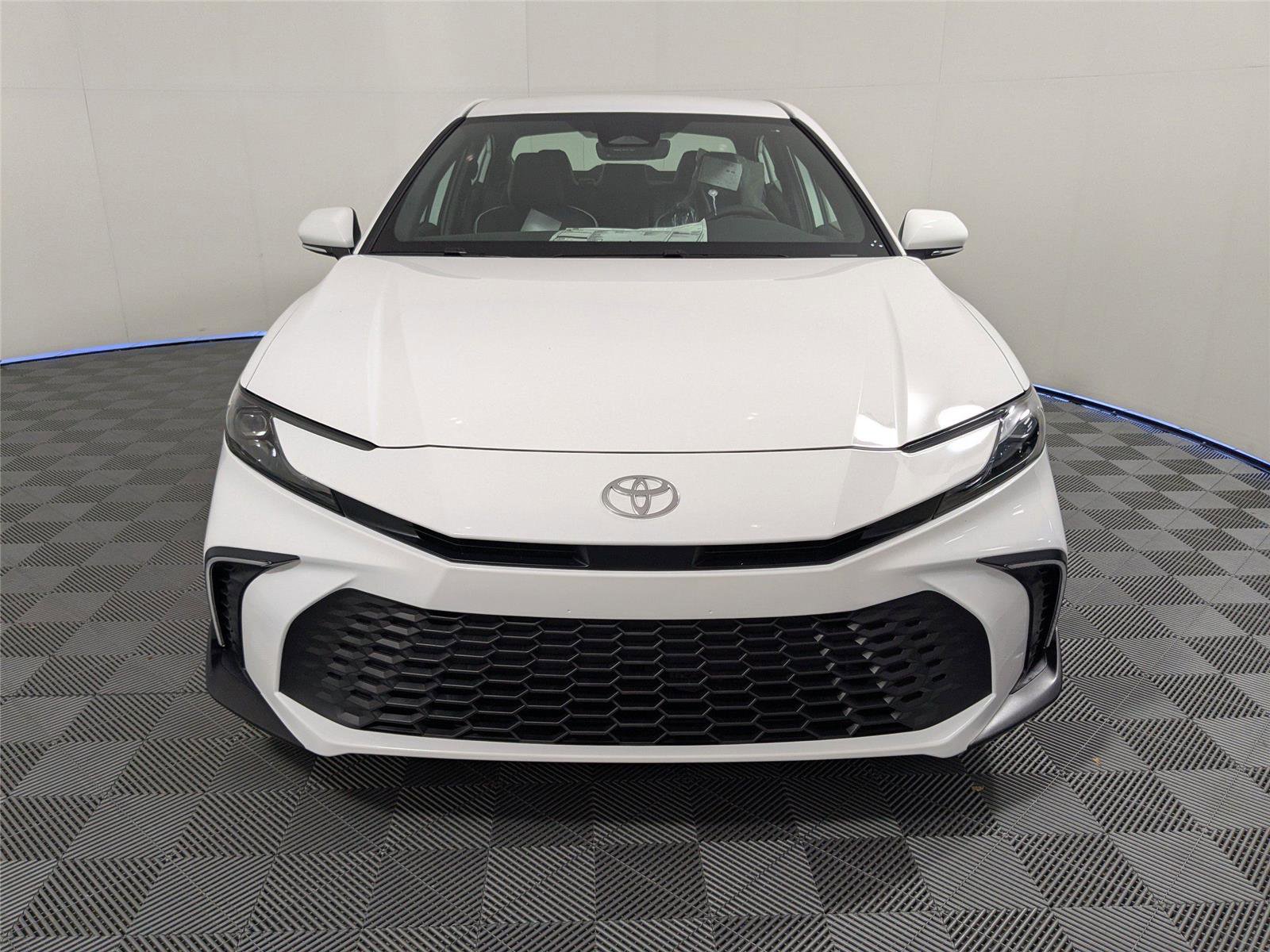 New 2026 Toyota Camry SE image 19