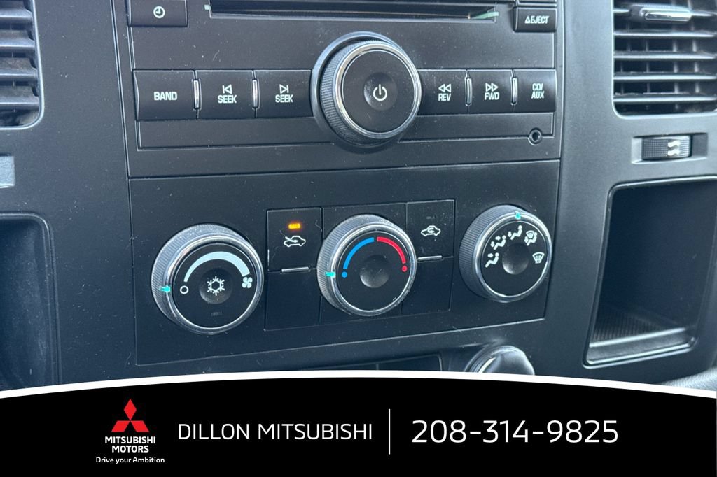 Used 2014 Chevrolet Silverado 2500 W/T AWD/4WD image 18