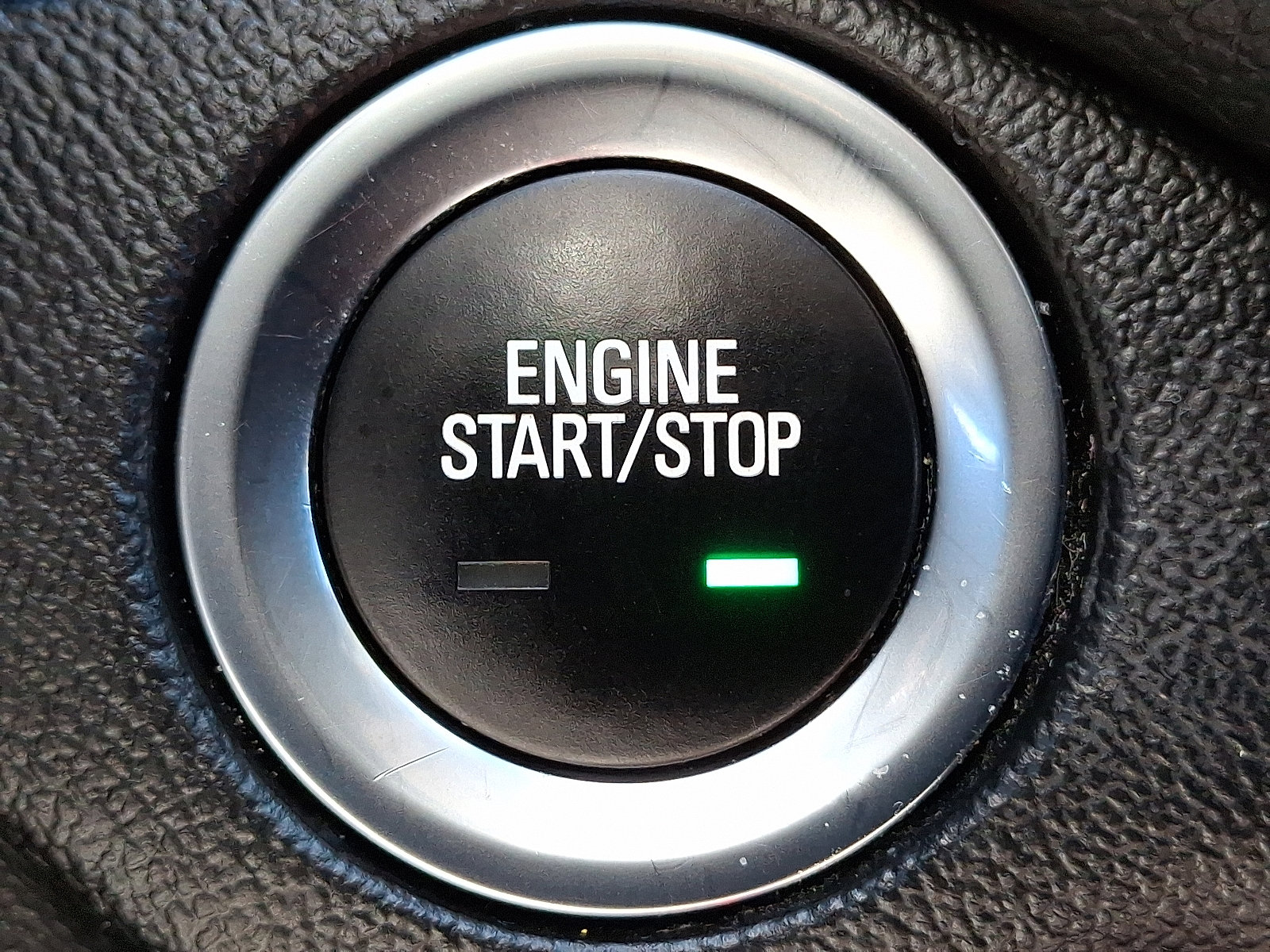 Used 2020 Chevrolet Equinox LT image 22