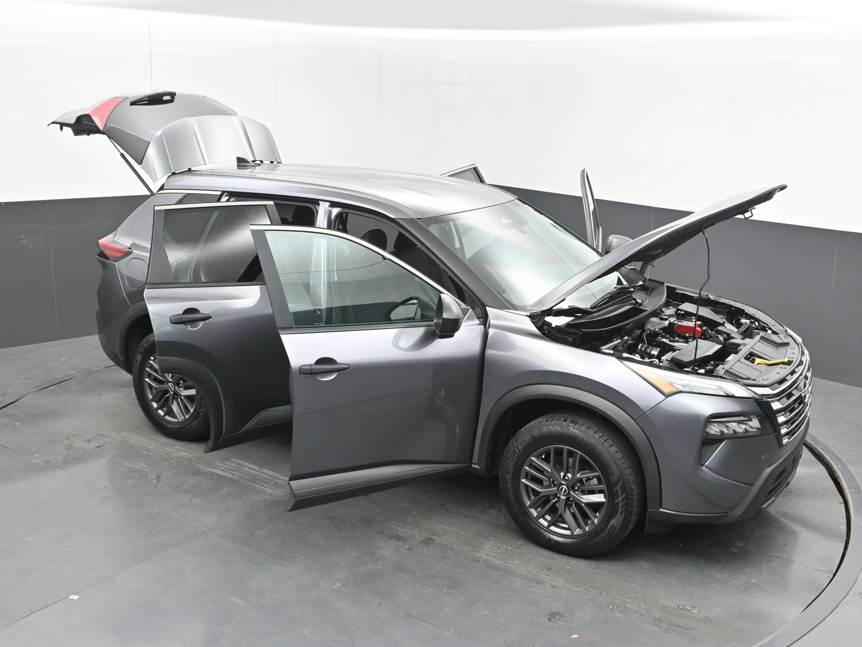 Certified 2024 Nissan Rogue S FWD image 38