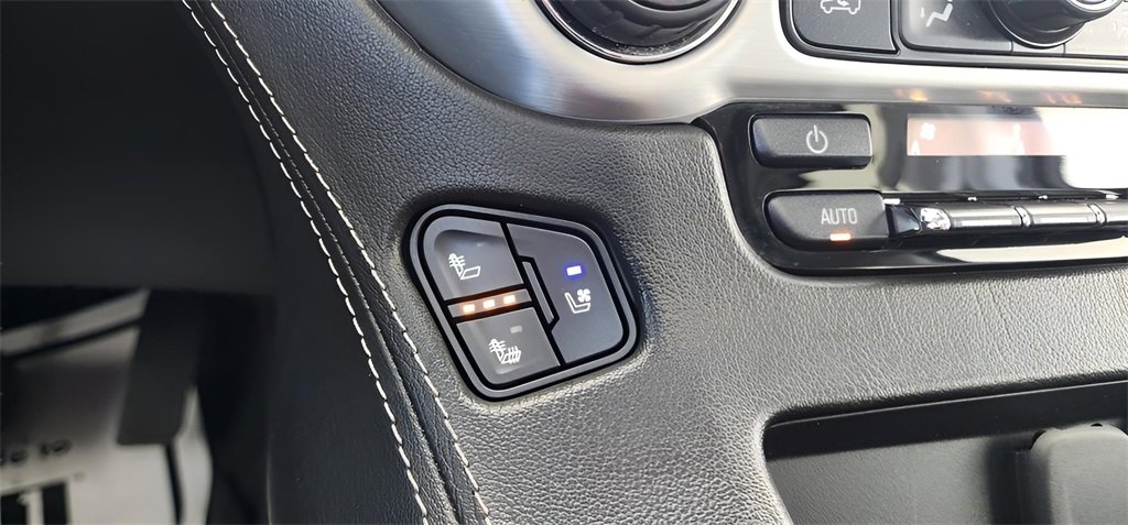 Used 2020 GMC Yukon SLT w/ Premium Edition image 36