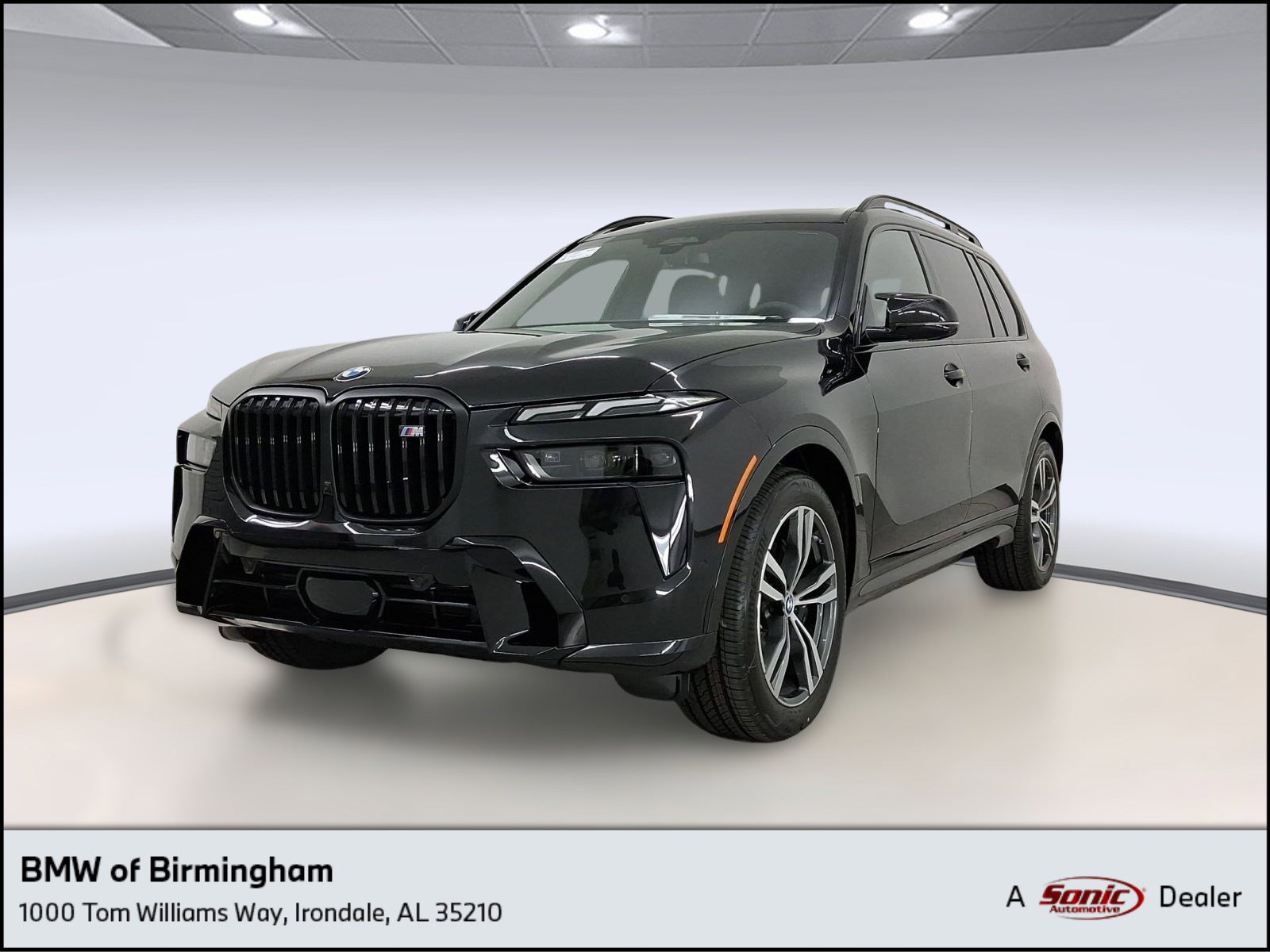 New 2026 BMW X7 M60i image 1