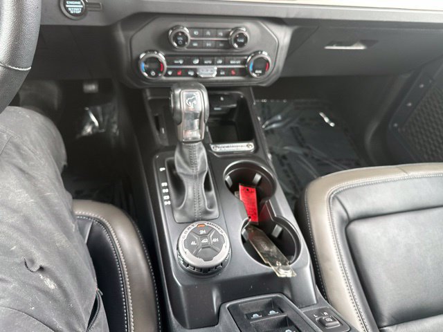 Used 2025 Ford Bronco Outer Banks AWD/4WD image 23