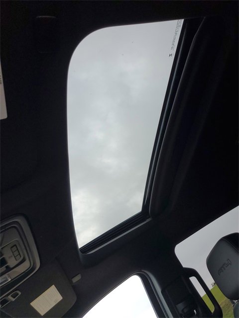 New 2026 GMC Sierra 2500 AT4 w/ AT4 Premium Plus Package image 14