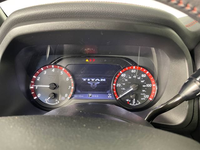 Used 2021 Nissan Titan PRO-4X w/ Pro-4x Convenience Package image 5