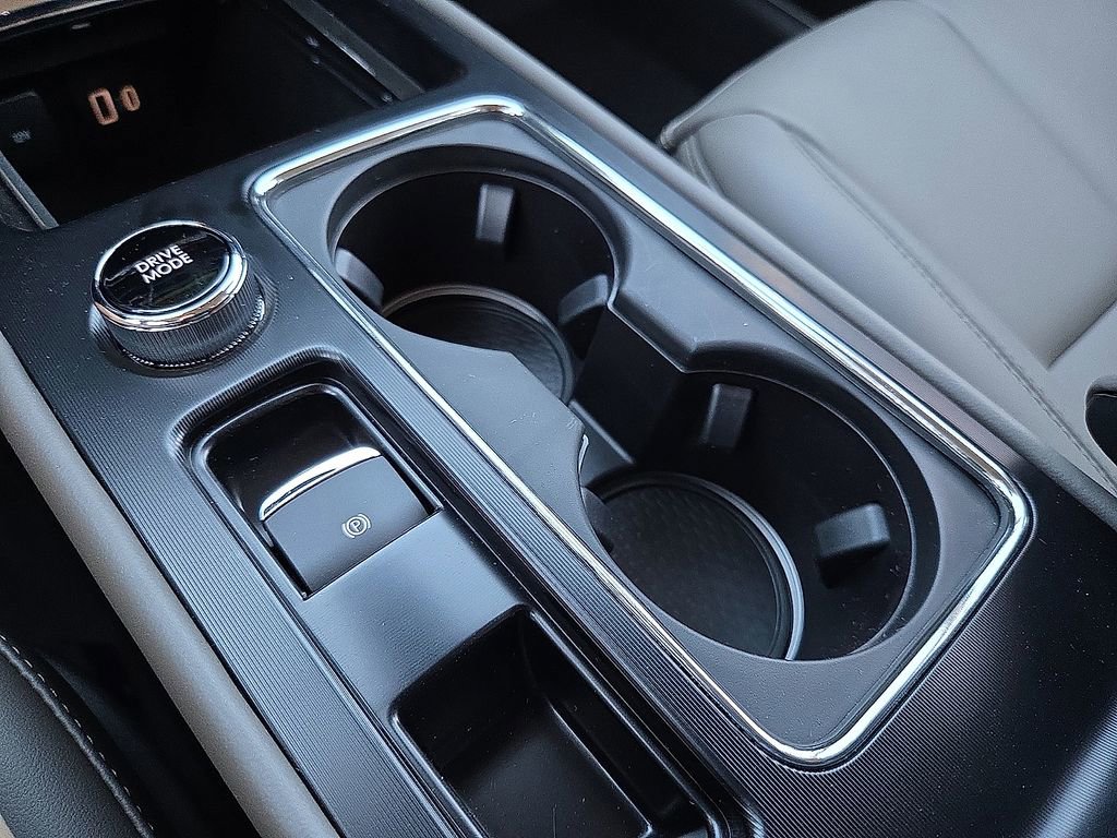 New 2026 Lincoln Corsair Premiere FWD image 18