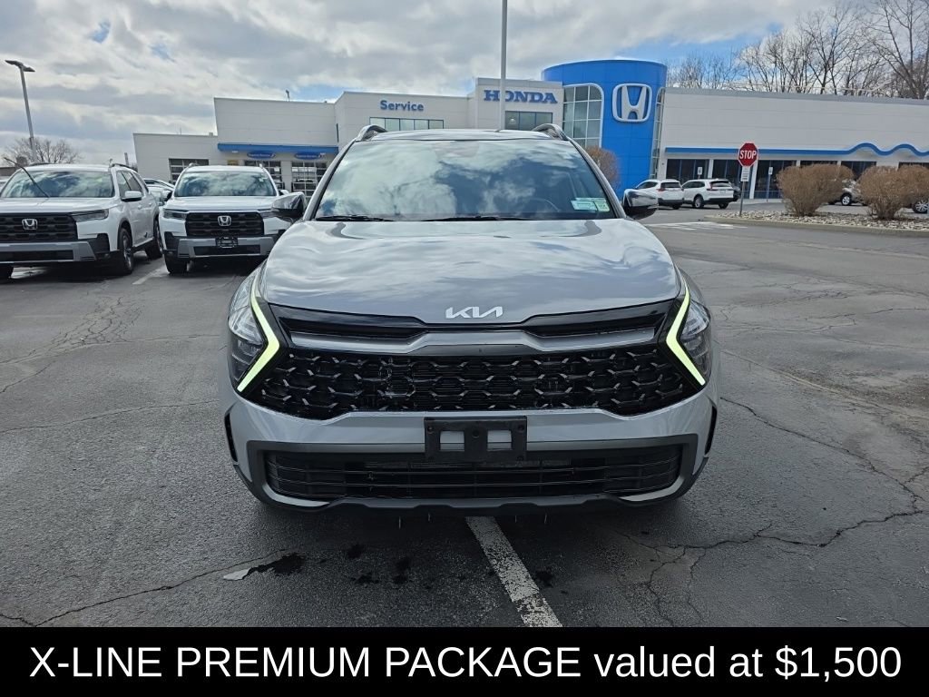 Used 2023 Kia Sportage X-Line w/ X-Line Premium Package image 2