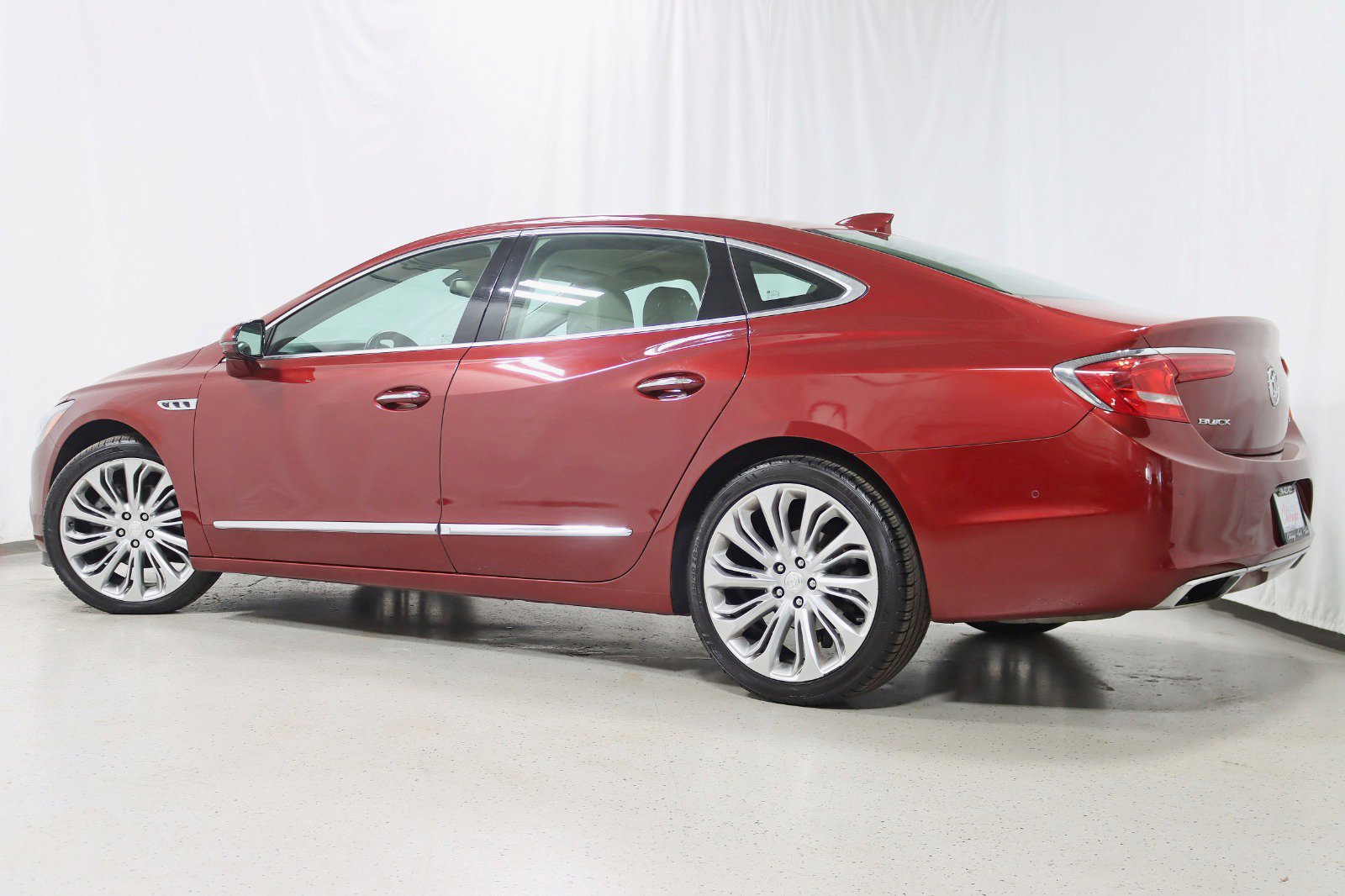 Used 2017 Buick LaCrosse Premium w/ Driver Confidence Package #2 image 9