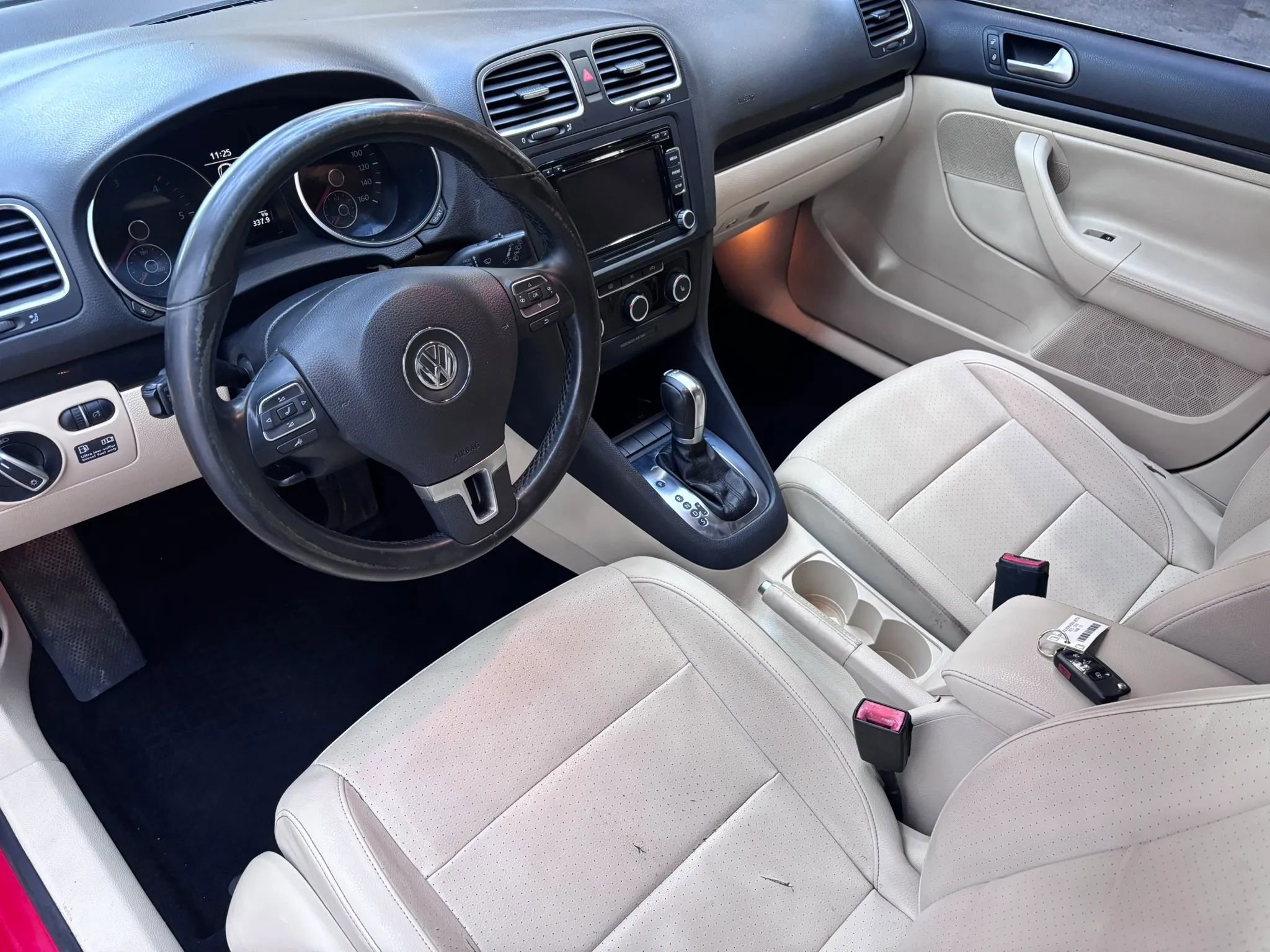 Used 2012 Volkswagen Jetta TDI FWD image 9
