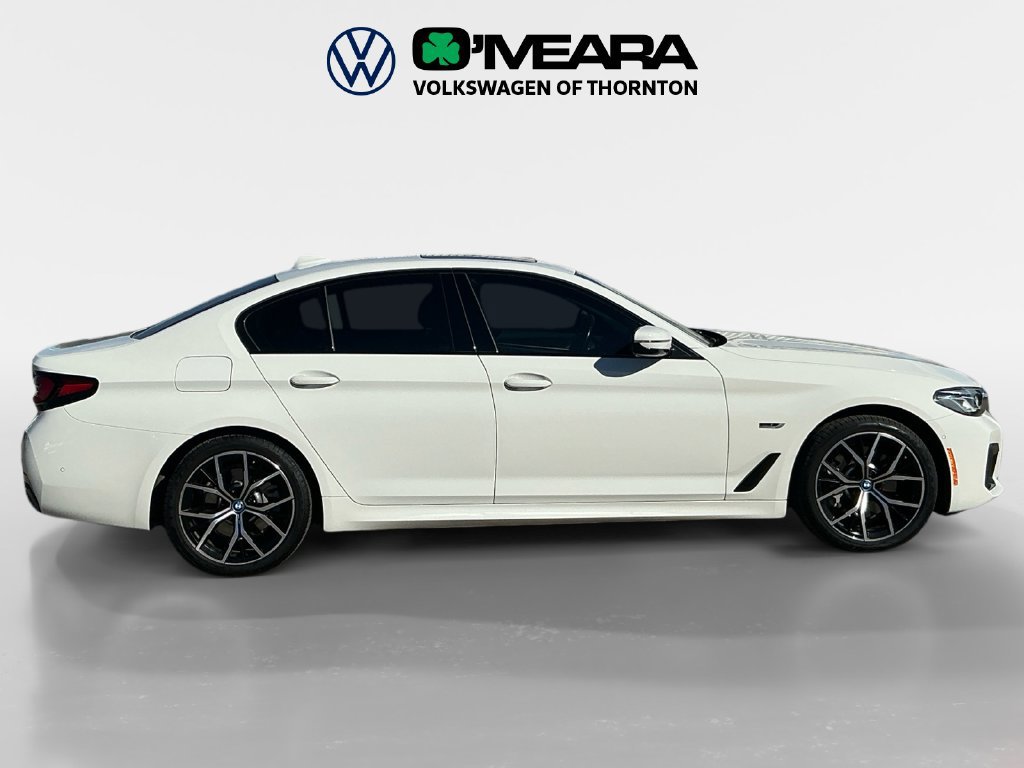 Used 2023 BMW 530e xDrive w/ Premium Package AWD/4WD image 6