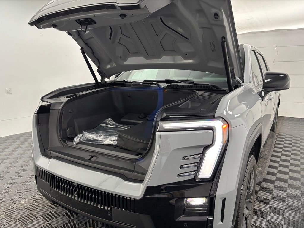New 2026 GMC Sierra EV Elevation image 14
