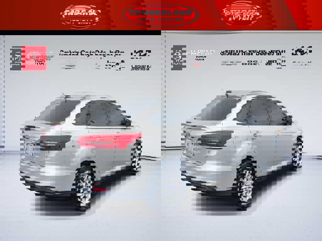 Used 2018 Ford Focus SE image 8