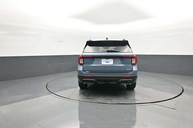 New 2026 Ford Explorer ST-Line w/ ST-Line Street Pack image 6