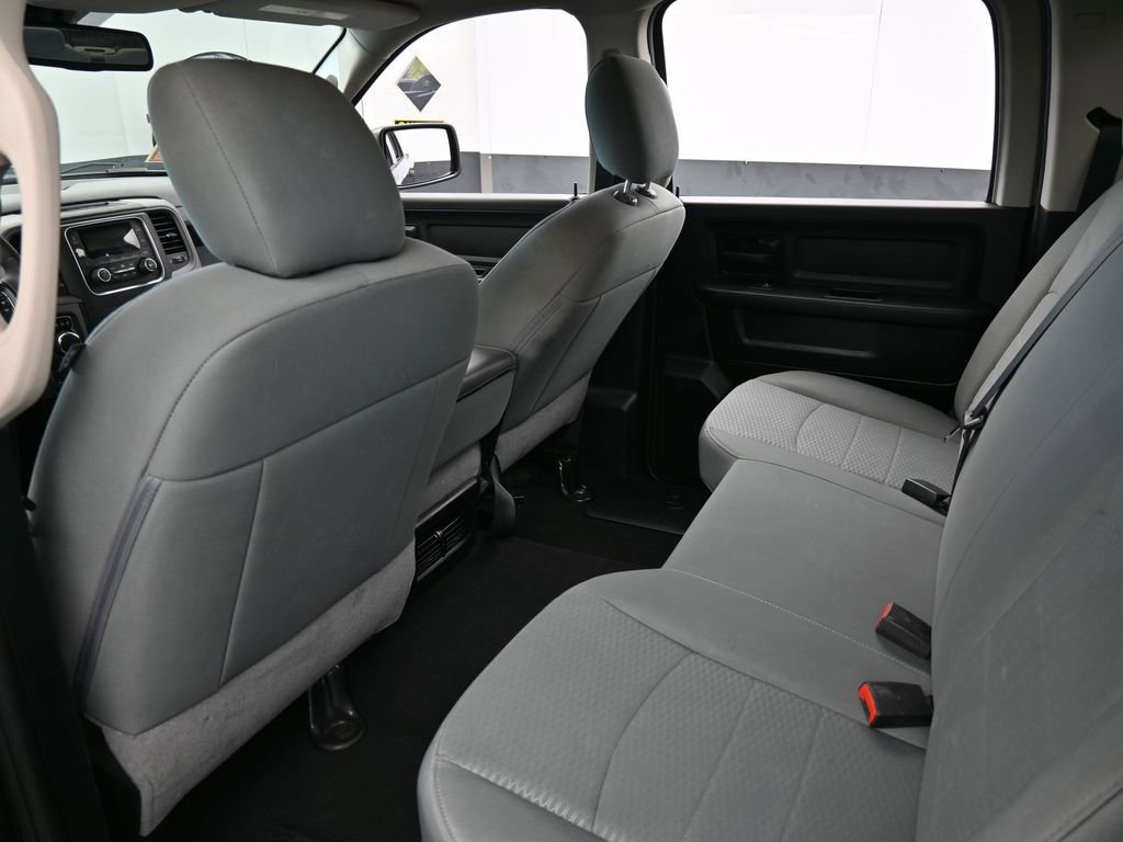 Used 2018 RAM 1500 Express image 30