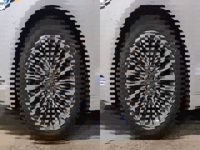 Used 2017 Ford Fusion Titanium image 13