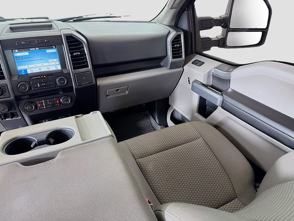 Used 2018 Ford F150 XLT w/ Equipment Group 302A Luxury AWD/4WD image 24