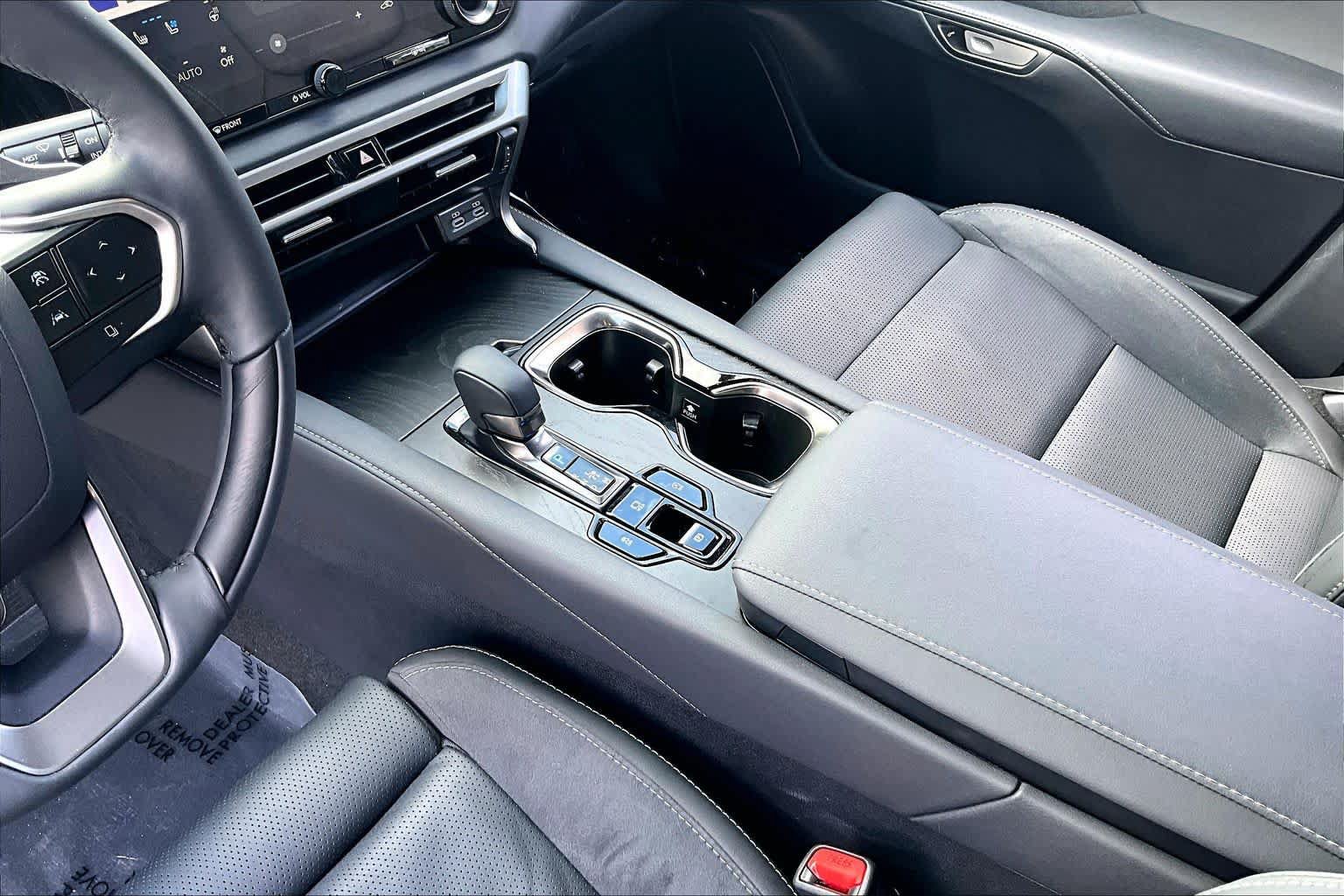 Used 2023 Lexus RX 350 FWD w/ Cold Area Package image 16