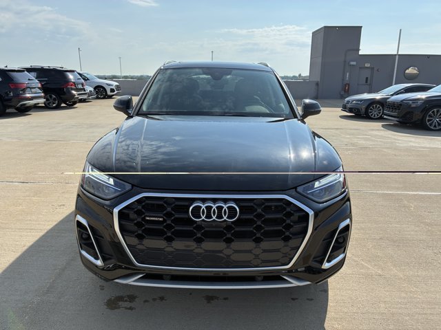 Used 2023 Audi Q5 2.0T Premium Plus AWD/4WD image 2