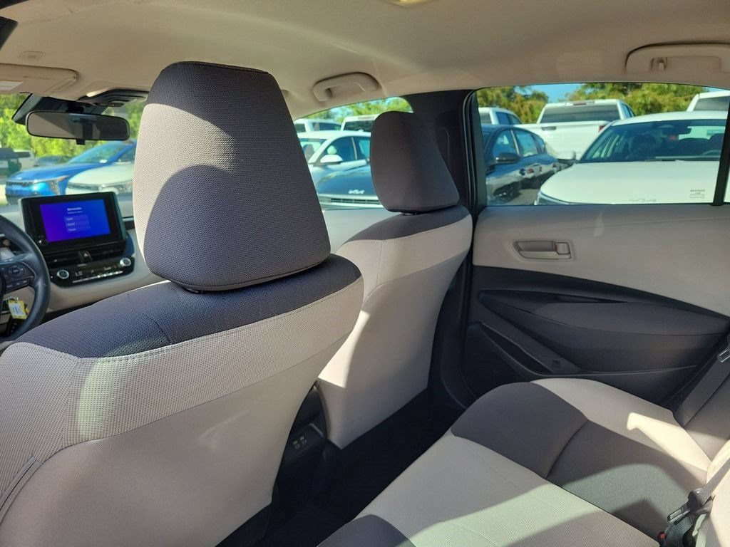 Used 2024 Toyota Corolla LE FWD image 25