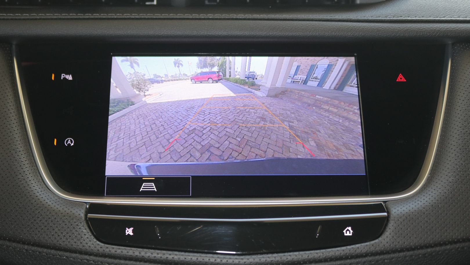 Used 2024 Cadillac XT5 Luxury FWD image 24