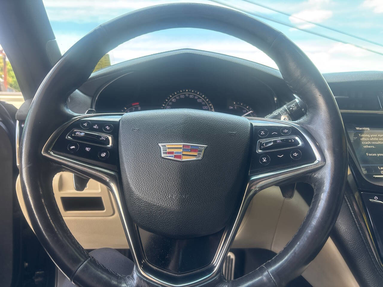 Used 2019 Cadillac CTS Luxury RWD image 10