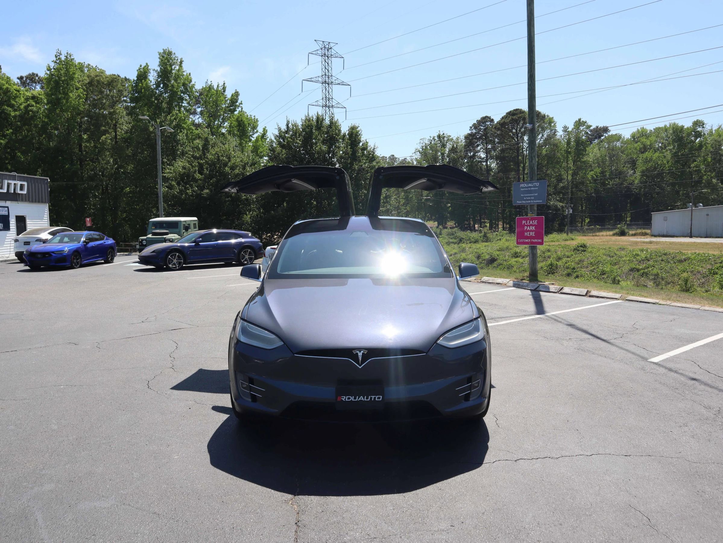 Used 2018 Tesla Model X 100D image 19
