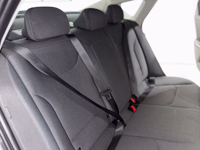 Used 2025 Kia K4 FWD image 17