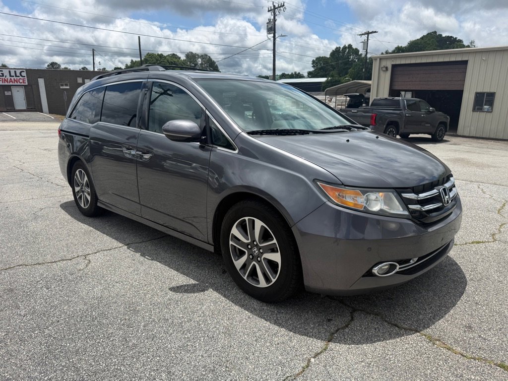 Used 2014 Honda Odyssey Touring Elite image 3