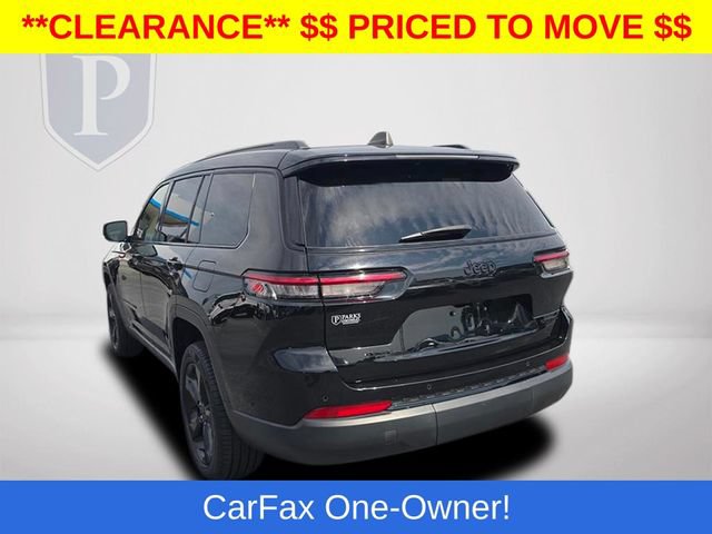 Used 2023 Jeep Grand Cherokee L Limited w/ Black Appearance Package AWD/4WD image 10