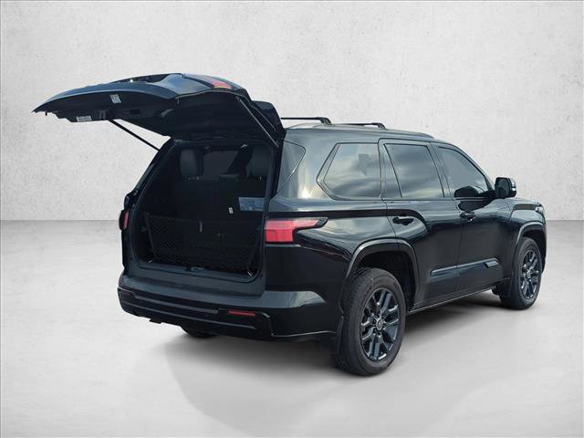 Used 2024 Toyota Sequoia Platinum image 5