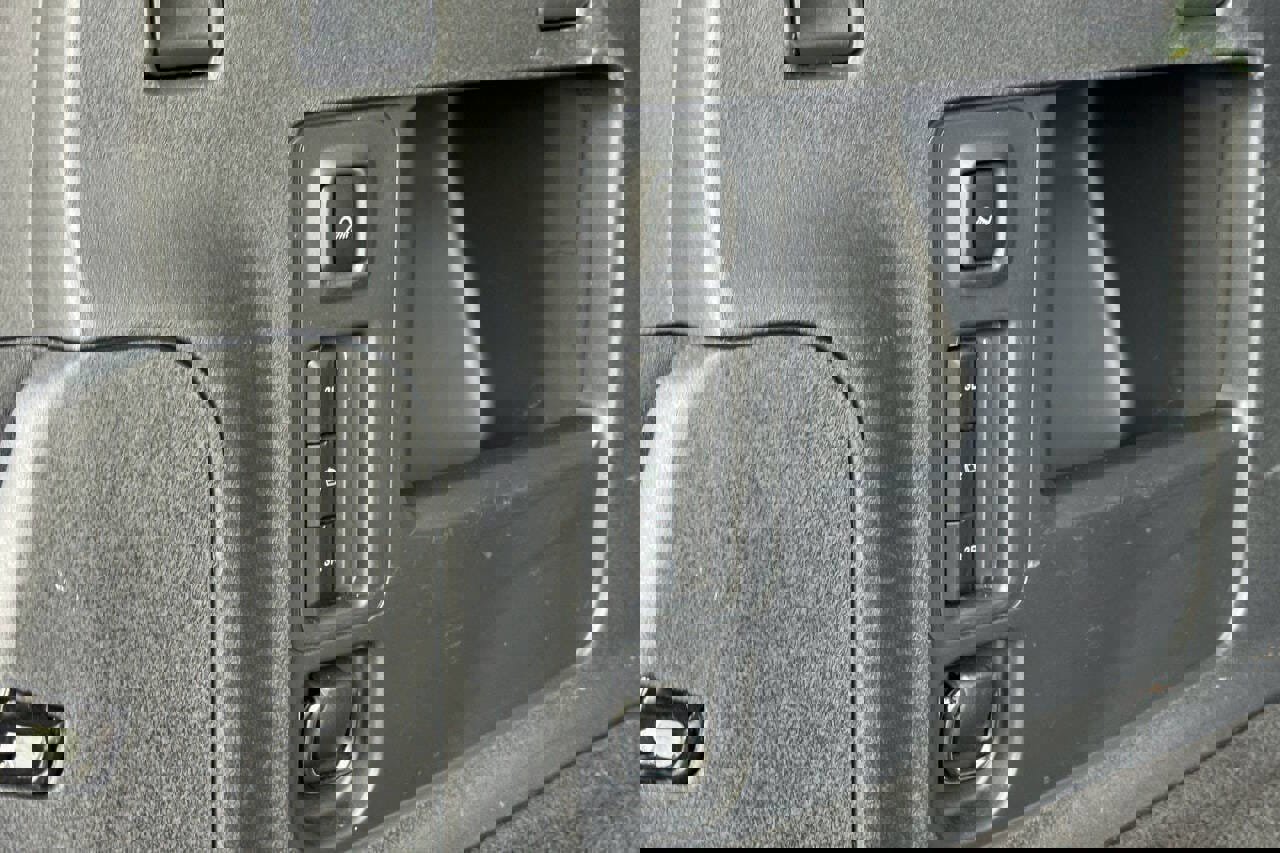 Used 2025 Ford Expedition Max Active image 22