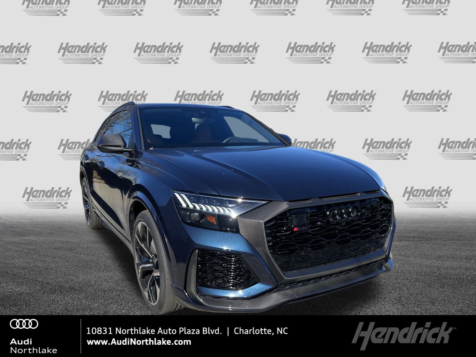 Certified 2024 Audi RS Q8 image 1