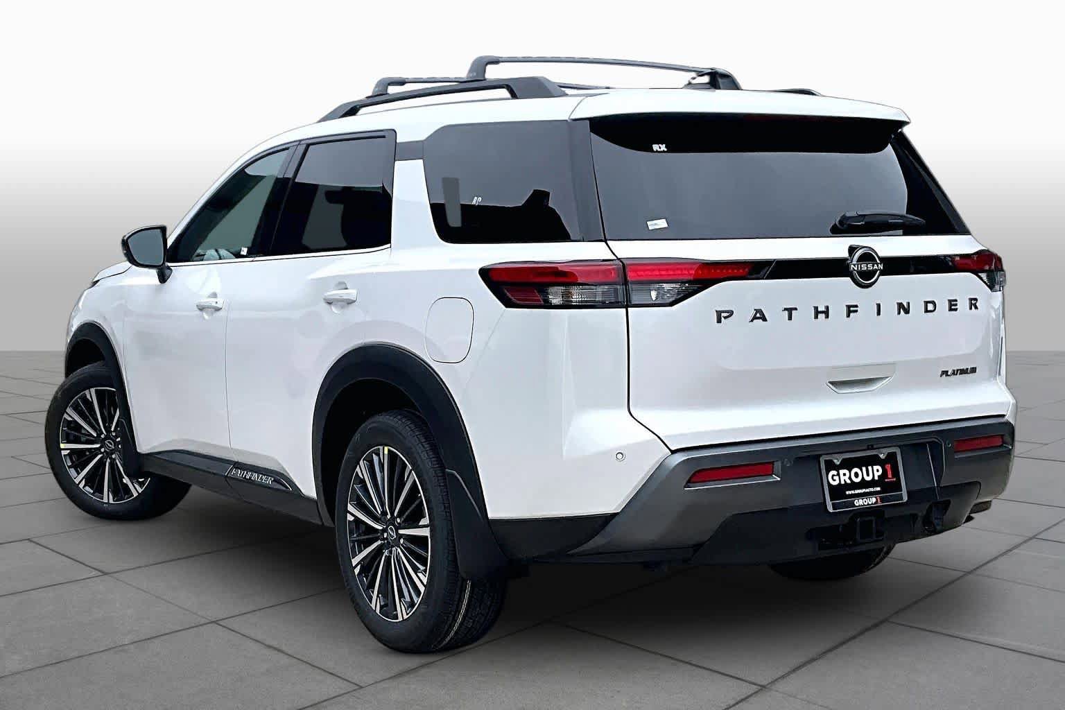New 2026 Nissan Pathfinder Platinum FWD image 7