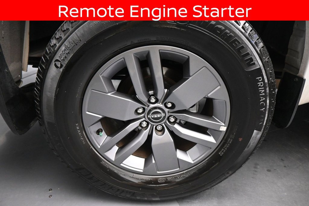 Used 2025 Nissan Frontier SV w/ SV Convenience Package RWD image 19