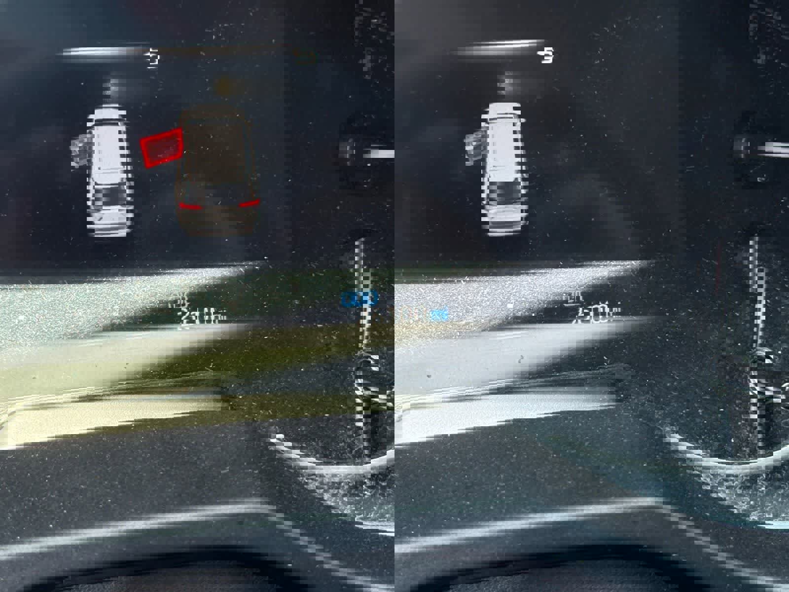 Used 2025 Toyota RAV4 XLE image 17