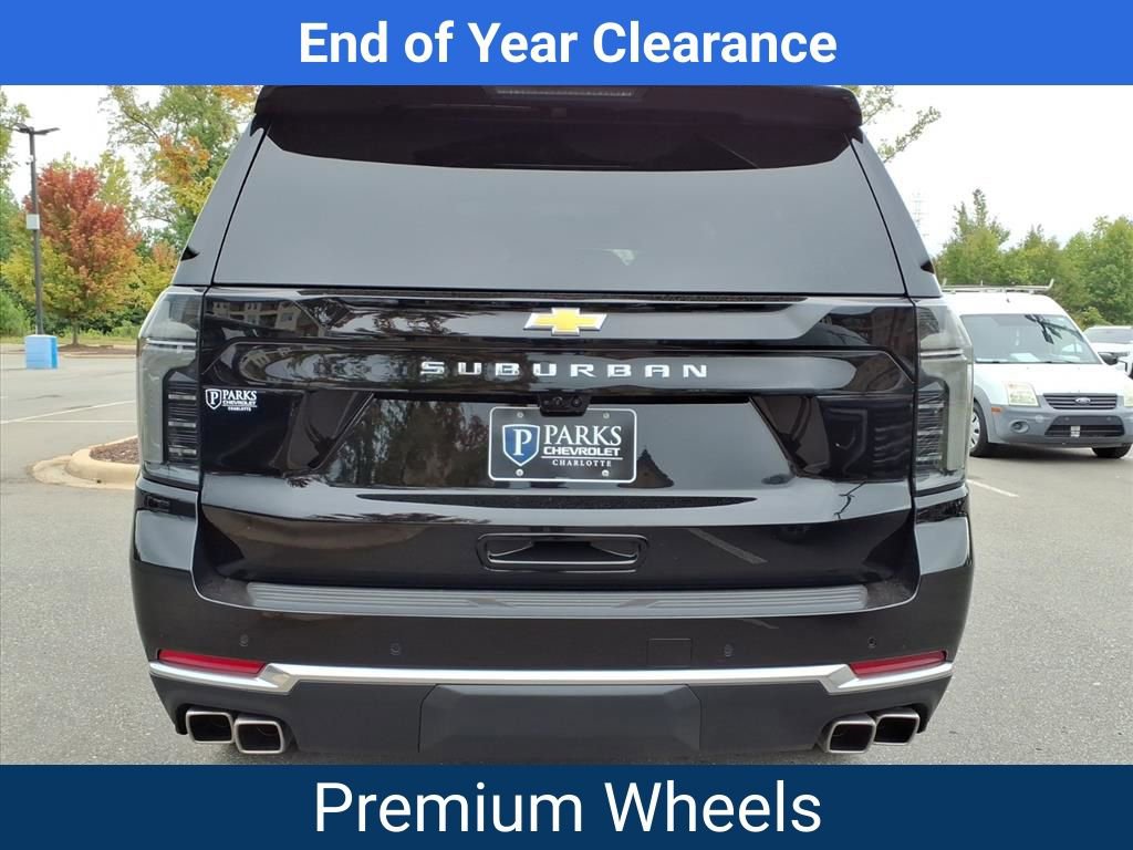 New 2025 Chevrolet Suburban High Country image 6