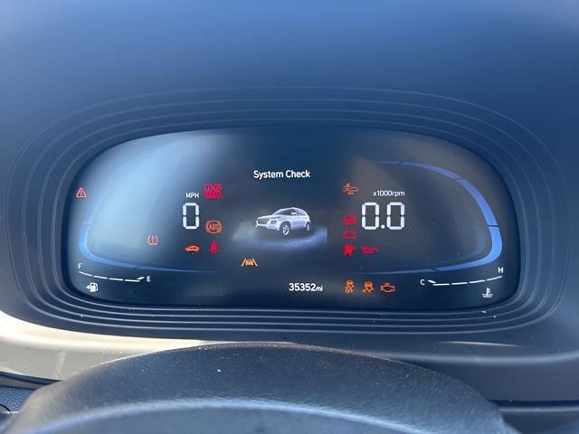 Used 2024 Hyundai Venue Limited image 5