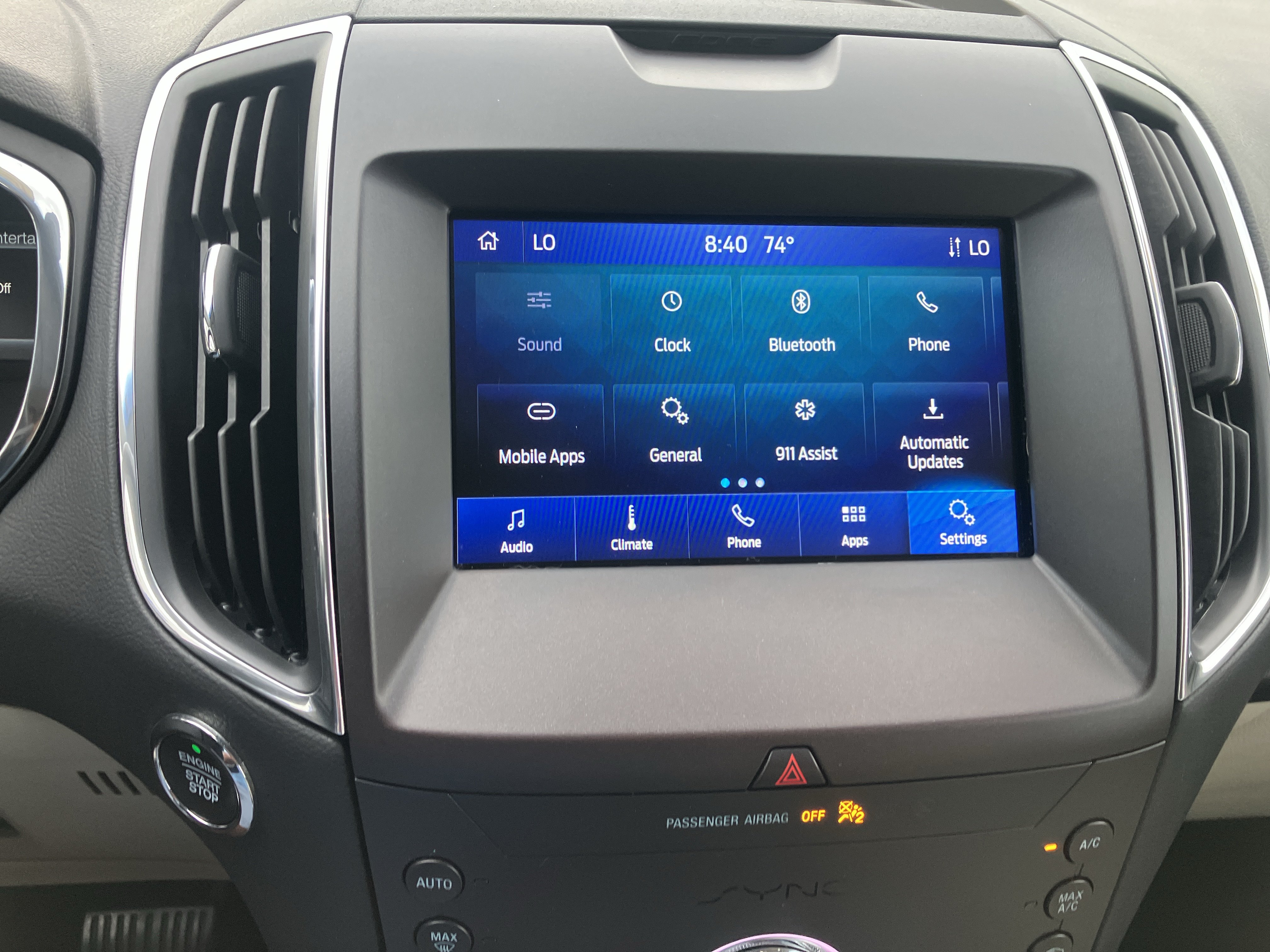 Used 2020 Ford Edge Titanium w/ Class II Trailer Tow Package AWD/4WD image 28
