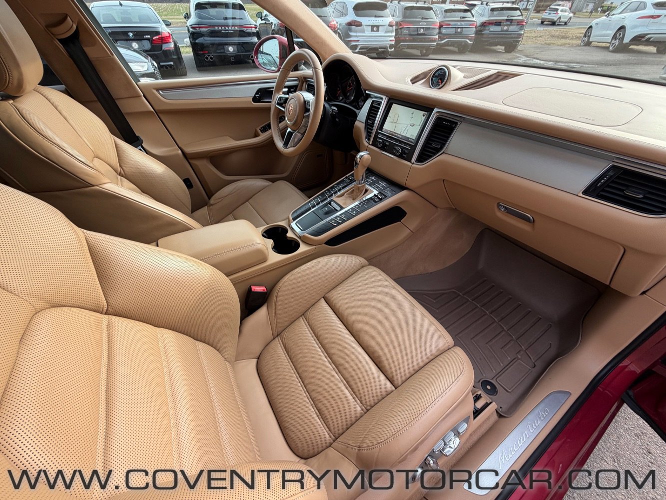 Used 2015 Porsche Macan Turbo image 33