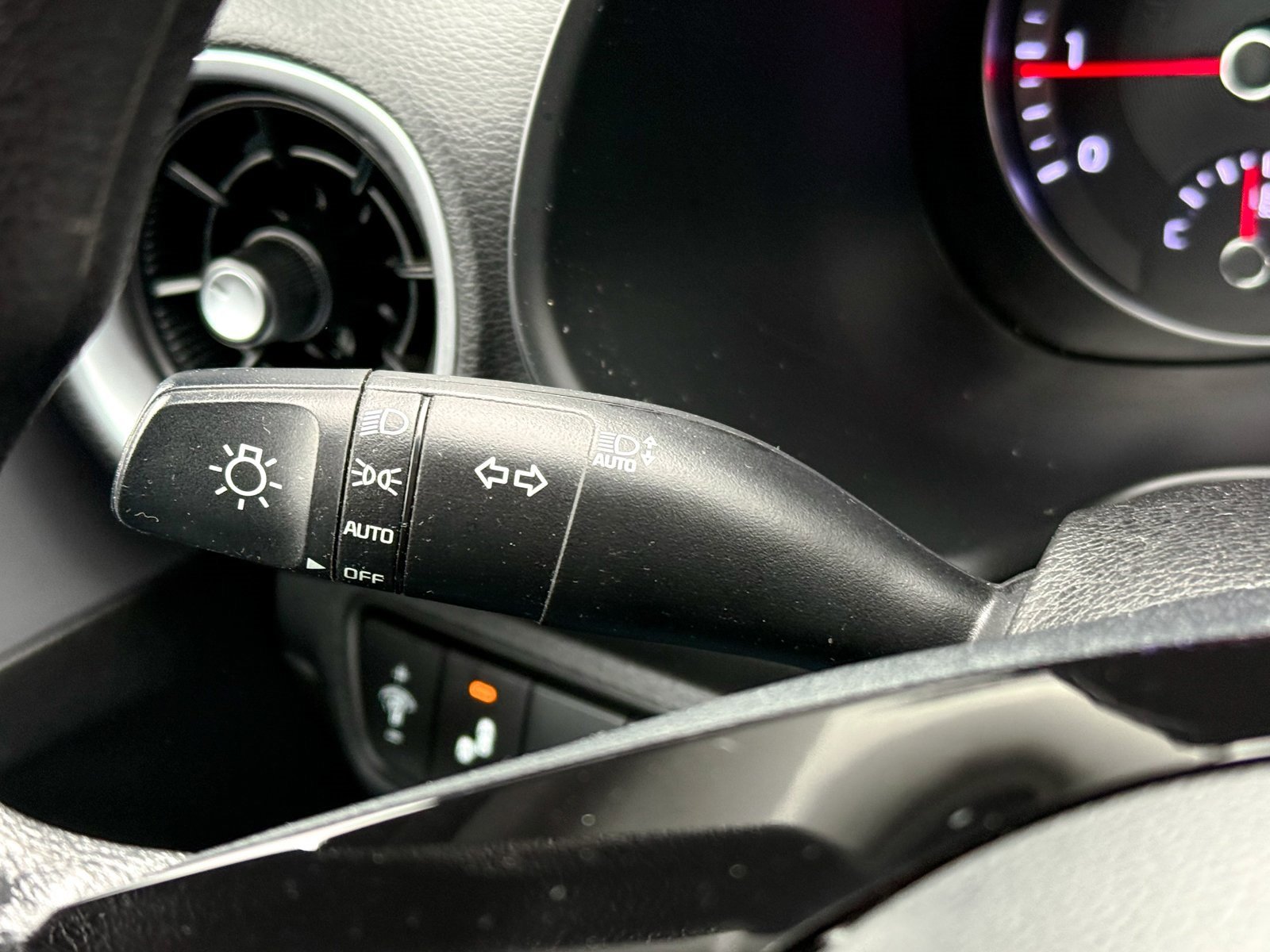 Used 2023 Kia Forte LXS w/ LXS Technology Package image 26